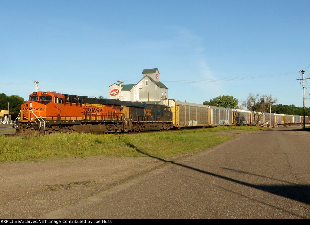 BNSF 7143 East